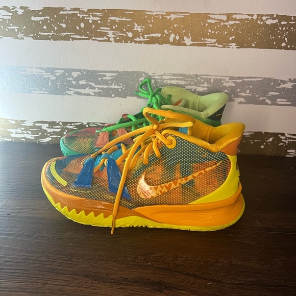 Nike Kyrie  7 “Air & Earth” - Picture 2 of 8